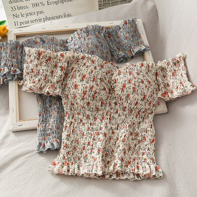Blusa Plisada Fresca con Detalles en Orejas de Madera - Image 9