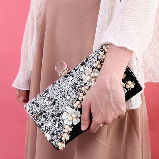 Bolso de Noche Vintage con Diamantes Brillantes - Image 9