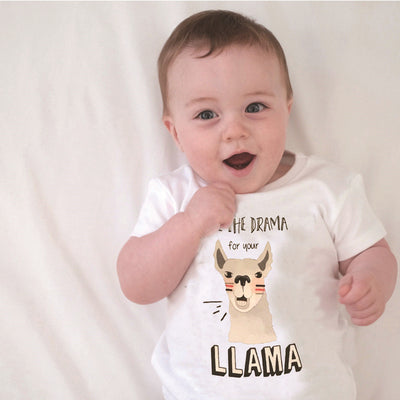 Playera Estilo Europeo Americana - Diseño Divertido Save the Drama for Your Llama - Image 11