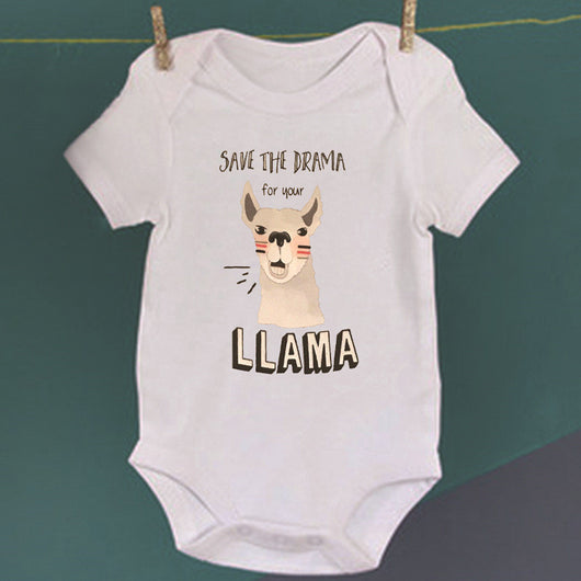 Playera Estilo Europeo Americana - Diseño Divertido Save the Drama for Your Llama - Image 6