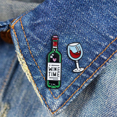 Broche de Botella de Vino Tinto con Efecto Goteo - Joyería Elegante - Image 9