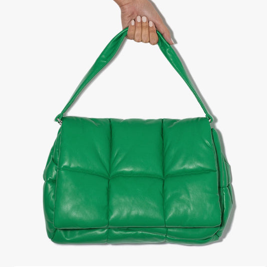 Bolsa de Hombro Acolchada Soft Fire - Diseño Moderno para Mujer