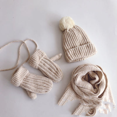 Conjunto Infantil 3 en 1: Gorro, Bufanda y Guantes de Chenilla Premium - Image 3