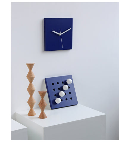 Reloj de Pared Minimalista Azul Klein con Segundero Silencioso - Image 7