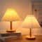 Lámpara Nocturna LED para Mesita de Noche - Luz Suave Protectora de la Vista