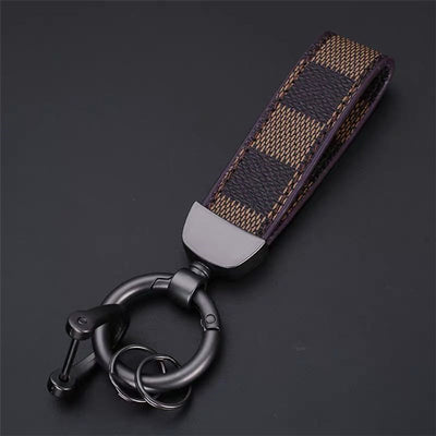 Llavero de Cuero Genuino Premium con Patrón Cuadrado y Hebilla Gunmetal - Image 15
