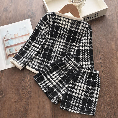 Conjunto Infantil Cuadrillé Coreano Dos Piezas: Blusa Manga Larga + Shorts - Image 6