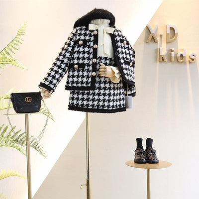 Conjunto de Dos Piezas Estilo Europeo para Niña - Blazer y Falda Corta Elegante - Image 7