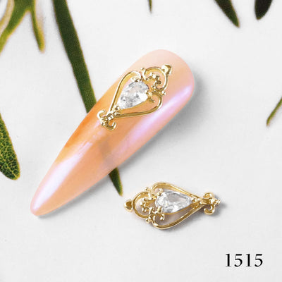 Cadena de Diamantes y Perlas para Uñas con Circonitas de Lujo - Image 13