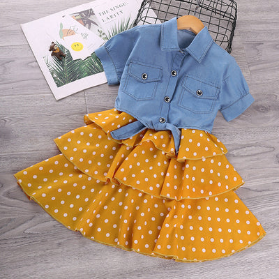 Chaqueta Denim Manga Corta Estilo Western con Falda de Tirantes Lunares - Image 8