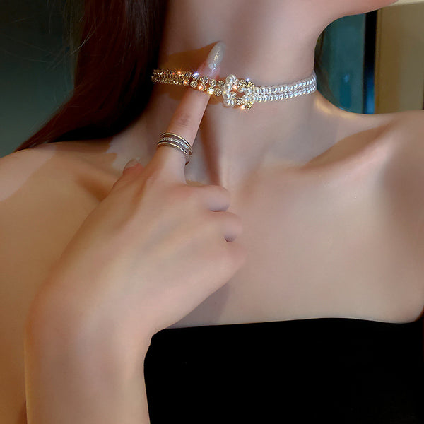 Gargantilla Elegante de Perlas y Cristales para Mujer