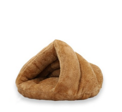Nido Triangular de Terciopelo Ártico para Perros - Cama Cerrada y Cálida - Image 6