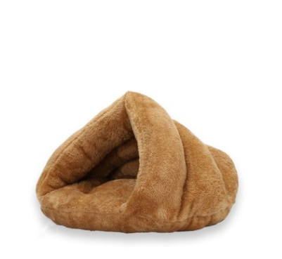 Nido Triangular de Terciopelo Ártico para Perros - Cama Cerrada y Cálida - Image 6