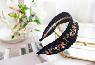 Diadema de Encaje Bordado Elegante - Image 9