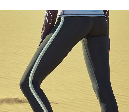 Playera Deportiva con Capucha de Secado Rápido - Image 13