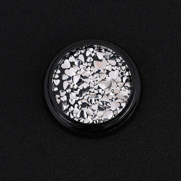 Adornos Metálicos en Forma de Corazón para Uñas - Diseño 3D Ultra Delgado en Oro y Plata