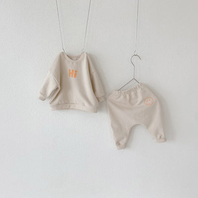 Conjunto Deportivo Infantil con Diseño Sonrisa - Sudadera y Pantalón