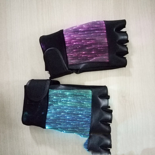 Guantes Mágicos Cambiacolor para Presentaciones y Espectáculos - Image 6