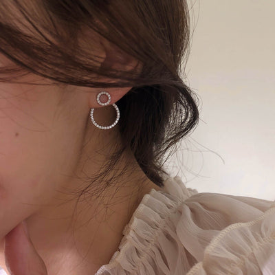 Aretes de Botón Circulares con Micro Pavé de Zirconia Delantera y Trasera - Image 4