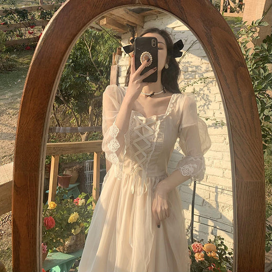 Vestido Lisianto Retro Francés para la Hora del Té - Image 6
