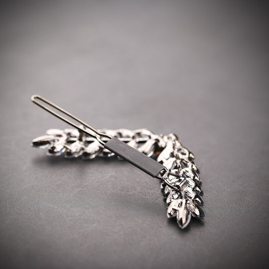 Pinza Coreana V para Cabello Semirrecogido - Clip Elegante para Cabello Corto y Roto - Image 5
