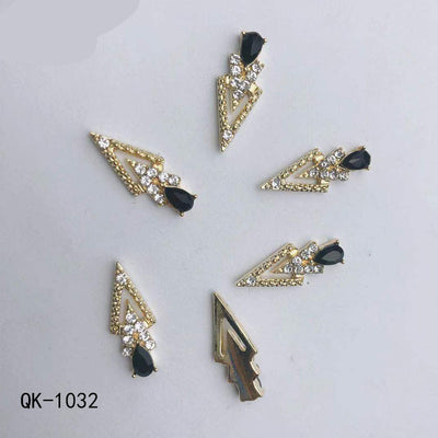 Decoraciones de Uñas Metálicas con Perlas Agua y Diamantes Arcoíris - Image 32