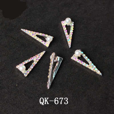 Decoraciones de Uñas Metálicas con Perlas Agua y Diamantes Arcoíris - Image 17