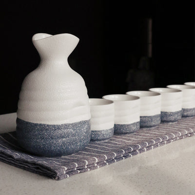 Set Degustación de Sake Premium con Copas de Vino Blanco y Dispensador de Vidrio - Image 4
