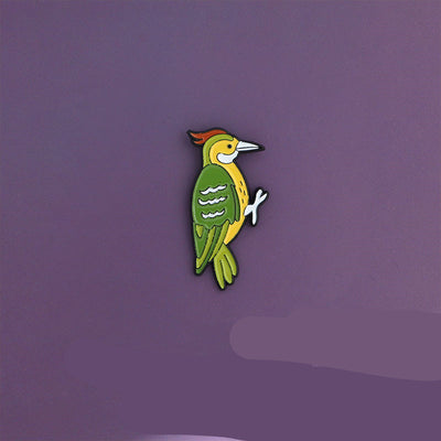 Pin Metalizado de Insignia para Mochilas y Bolsas de Estudiante - Image 5