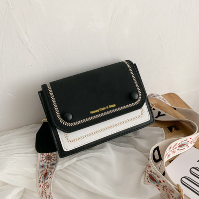 Bolsa Cuadrada Pequeña con Textura Esmerilada - Image 5