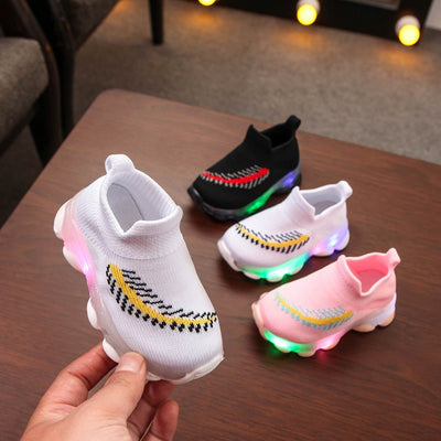 Zapatos con Luces LED para Niños y Niñas - Sensor de Movimiento - Image 4