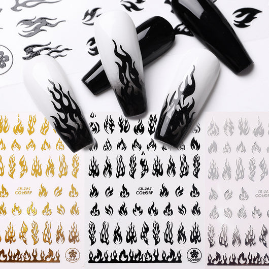 Uñas Postizas 3D con Diseño Fuego Dorado y Plateado - Adhesivo de Larga Duración - Image 7