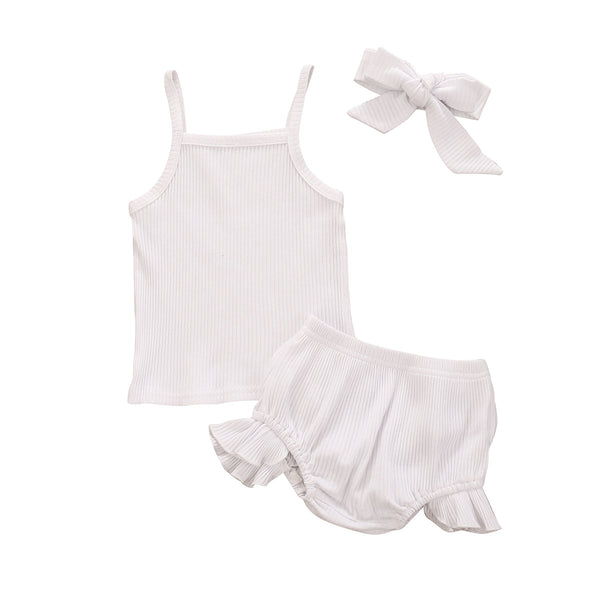 Conjunto Infantil de Tres Piezas con Shorts y Vincha