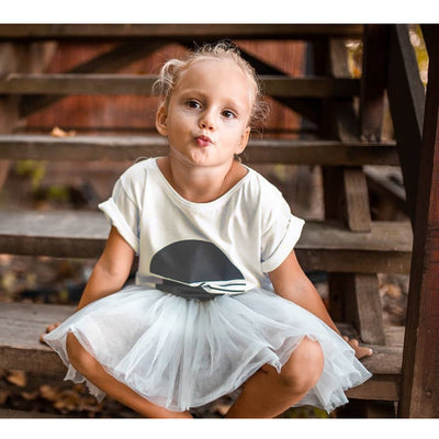 Camisetas Clásicas Blanco y Negro de Manga Corta para Niños y Niñas - Image 16