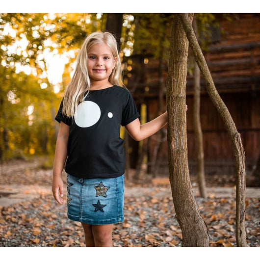 Camisetas Clásicas Blanco y Negro de Manga Corta para Niños y Niñas - Image 15