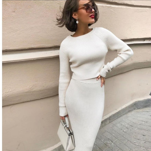 Conjunto de Falda y Suéter Tejido para Mujer - Dos Piezas - Image 15