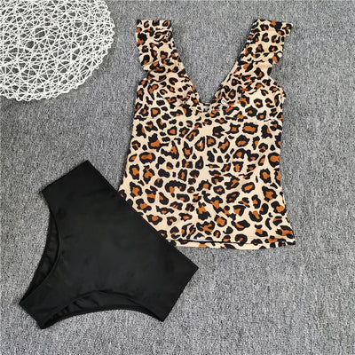 Traje de Baño Leopardo con Abertura - Diseño Moderno para Termas y Playas - Image 3
