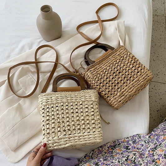 Bolsa de Playa Tejida a Mano con Diseño Calado - Bolso Grande Portátil para Vacaciones - Image 2