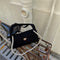 Bolso de Terciopelo Rojo para Novia - Diseño Elegante y Atmosférico