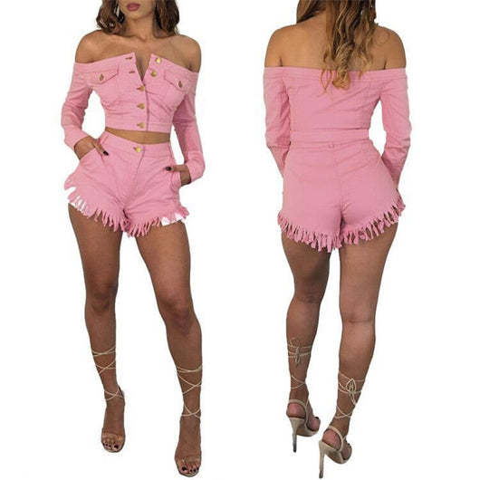 Conjunto Asimétrico: Chamarra de Mezclilla Hombro Descubierto con Shorts Flecos - Image 14