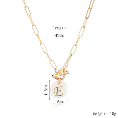 Collar Inicial Personalizado con Concha Marina - Cadena Dorada Gruesa y Cierre OT - Image 12