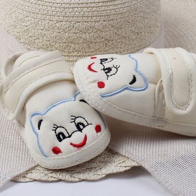 Zapatos Antideslizantes para Bebé y Niño Pequeño con Diseño de Osito - Image 10