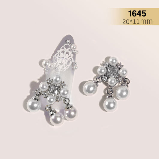 Anillo de Uñas con Cadena de Perlas y Diamantes de Imitación Plateado - Image 14