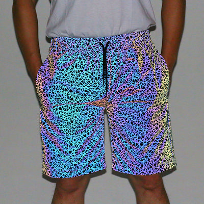 Pantalones Cortos Reflectantes con Estampado Aleatorio - Unisex Talla Grande Estilo Europeo - Image 4