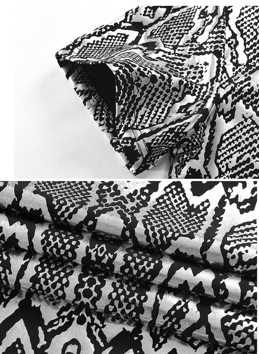 Playera Cuello V Estampado Serpiente para Hombre - Image 11