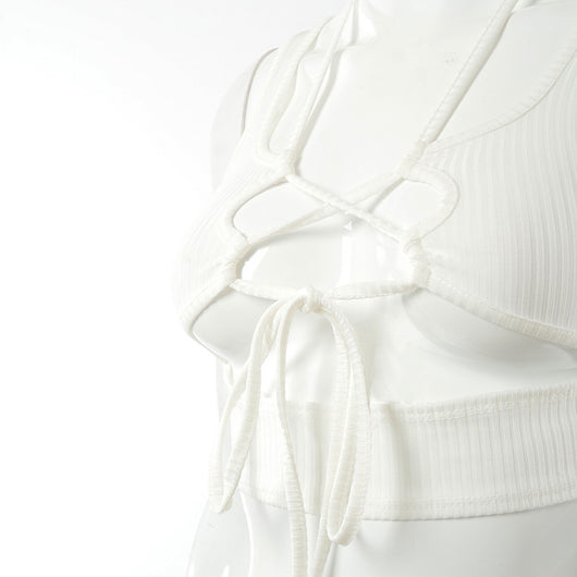 Blusa Halter sin Mangas con Detalle Hueco en la Cintura - Image 3
