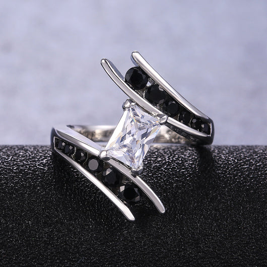 Anillo de Fiesta para Mujer con Circonitas Incrustadas - Diseño Personalidad Creativa - Image 3