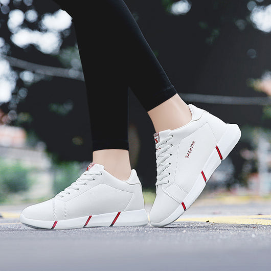 Zapatillas Deportivas Escolares con Suela Elevadora y Refuerzo de Cuero