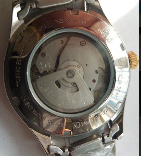 Reloj para Hombre Triple Oro Oriental - Elegancia y Sofisticación - Image 8