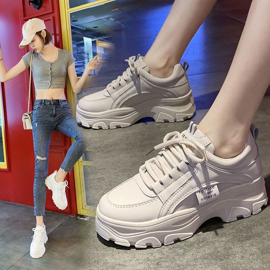 Zapatillas Daddy Shoes Blancas Transpirables - Malla Ligera para Primavera y Verano - Image 2